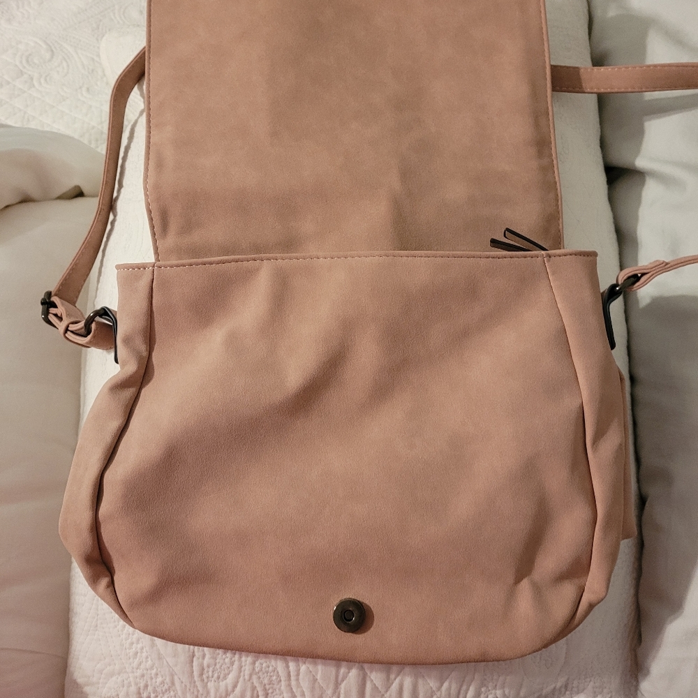 Purse - Picture 2 of 5
